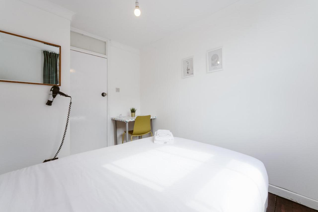 Great Rooms In Stepney Green Station - 12 Londra Dış mekan fotoğraf