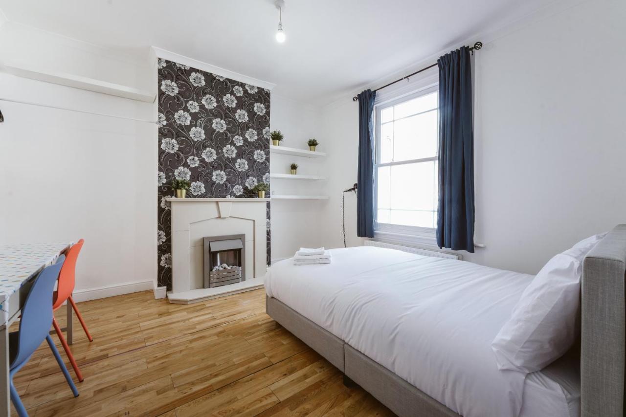 Great Rooms In Stepney Green Station - 12 Londra Dış mekan fotoğraf