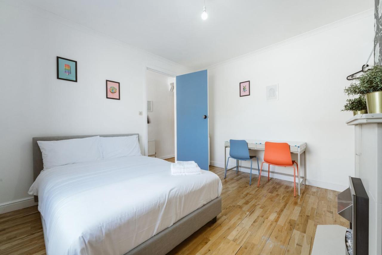 Great Rooms In Stepney Green Station - 12 Londra Dış mekan fotoğraf