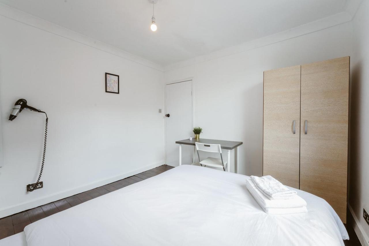 Great Rooms In Stepney Green Station - 12 Londra Dış mekan fotoğraf
